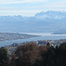 Blick über den Zürichsee in die Berge