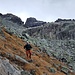 Etwas frustrierte Rückkehr vom Klettergarten Unter Chärpf nach Graupel- und Regenschauern