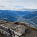 super Aussicht auf dem Vilan in Richtung Chur, es ist auf dem Gipfel mittelmässig föhnig aber trotz dem Föhn recht kalt.