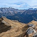 Abstieg zuerst auf dem Grat und dann auf dem Normalweg bis ins Jeniser Obersäss hinunter