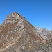 Rückblick zum schönen Gipfel des Piz Salacina.