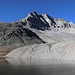 Wrights Lake mit der Endmoräne des Blockgletschers, der vom Gilpin Peak herunterkommt.