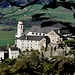 beim Weiterwandern zeigt sicht das Kloster ab&zu aus der Vogelperspektive - hier kurz vor Cauri...