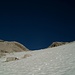 Bequemer Abstieg im Restschnee.