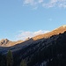 Blick taleinwärts zum Kamm nördlich des Tals