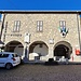 <b>La piazzetta di Verna e il Museo Piero Gauli.
Il museo Piero Gauli, inaugurato nel 2003, conserva le opere donate da Piero Gàuli, tra i maggiori artisti contemporanei, all’ex comune di Ramponio Verna.</b>