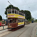 Unterwegs im Crich Tramway Village - Leeds City Transport No. 399 an der Endhaltestelle (Stephenson Place) in Richtung Crich, d. h. unweit des Beginns der Strecke (Crich Town End Terminus (Start, km 0,000)).