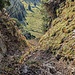 Rückblick, durch diese Rinne gehts hinauf zur Schöferhütte