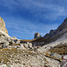 Über der Forcella Grande baut sich der Torre dei Sabbioni auf