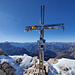Am Gipfel angekommen.<br />Das gleiche Kreuz steht auf dem Antelao, Cima Bel Pra, Croda Mancora und der Punta Sorapis