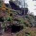 Unspektakulär, vergleichsweise, trotzdem schöne Felsen dort.