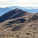 <b>Sguardo sul Sasso Basciotta / Croce (2076 m) dal Gazzirola<b></b></b>