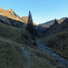 Start auf dem Pragelpass. Auf dem Wanderweg gehe ich zuerst Richtung Sihlseeli.