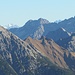 Blick zu den beiden steilgrasigen Zwickspitzen