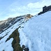 Wanderweg im September-Schnee.