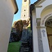 Campanile costruito sullo sperone roccioso