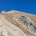 Hier stieg ich links über Felsen hoch zum Grat. Der Gipfel des Piz Valletta ist noch nicht sichtbar.