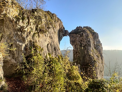 Auch von der anderen Seite wird wild weitergeküsst.