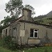 Verlassene, alte Ruinen sind ein Markenzeichen Irlands, doch gibt es auch viel Aufgegebenes, was noch nicht so alt ist