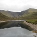 Am Ufer des Lough Eighter mit Blick in den Horseshoe
