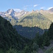 Blick zum Kaunergrat beim Aufstieg zur Schwarzenbergalpe.