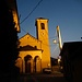 Dopo essere partito da un parcheggio all’inizio del paese, eccomi alla chiesa in centro a Bracchio mentre sta sorgendo l’alba.
