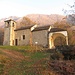 La chiesa nei pressi dell’eremo di Vercio; da qui si riprende a salire con buone pendenze nei boschi alle spalle dell’edificio.
