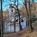 <b>Vergosio (702 m), Chiesa di San Gottardo.<br />Il villaggio di Vergosio venne abbandonato dopo la peste seicentesca.</b>
