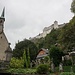die Burg ist stets präsent