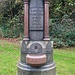 Memorial, am Eingang zu den Redhill Common, für einen am Matterhorn verunglückten Bergsteigers.