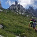 canale erboso che porta sul lato N del  Terre Fredde<br />ad un certo punto si può stare eretti come un Sapiens vero