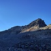 Die Mulde unterhalb vom Bocktenhorn, langsam wurde es ein Wettlauf mit der Sonne...