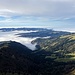 Der Nebel drückt in die Täler.