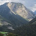 Die Mittagfluh präsentiert ihre pralle Westwand