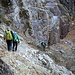 Sentiero in Val Roggiasca verso il ponte d'Albionasca