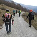 Per scendere decidiamo di seguire la stradina cementata che porta dal rifugio al parcheggio.