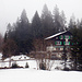 Vorbeifahrt am Naturfreundehaus in der Krienseregg.