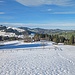 Rückblick auf den Wanderweg, es hat immer mehr Schnee auf dem Wanderweg