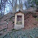 una delle tante cappellette lungo il percorso verso la Madonna del Callone