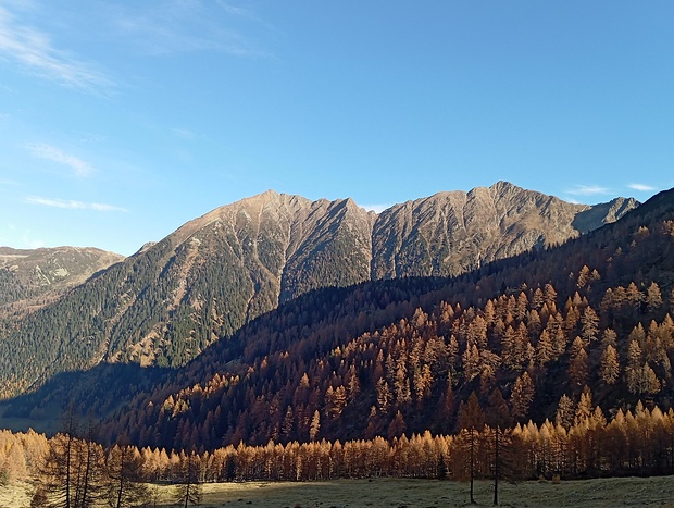 Blick in nordöstliche Richtung zur Jaufenspitze und Hochplattspitze