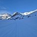 Vor der Skihütte
