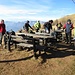 Purtroppo al termine del pranzo, quando avremmo potuto concederci una breve pennichella, si è levato un venticello davvero gelido, cosa che ci ha convinti a coprirci bene ed a ripartire per tornare alla non lontana Alpe Paglio.