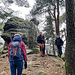 Dimbach! Dort gibt es den langnamigen Dimbacher Buntsandsteinhöhenweg. Ein Höhenweg rund um den Ort, entlang einiger ganz besonders eindrucksvoller der für diese Gegend so prägenden Sandsteinfelsenriffe. 