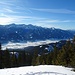 Der Blick vom Lahngangkogel reicht über die Rottenmanner Tauern bis zum Dachstein.