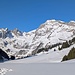 die Aussicht von Gamplüt nach Westen zum Stooss und Gamsturm