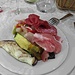 Albergo Ristorante Pizzeria Bar dell’Angelo a Vedeseta. L’intenzione era quella di un antipasto leggero accompagnato da un primo o da un secondo ma poi, vedendo la qualità dei piatti che passavano per gli altri tavoli, abbiamo cambiato idea: antipasto, primo, secondo con contorni, dolce, acqua, vino, caffè, ammazzacaffè, e tutto di ottima qualità, insomma una sorta di cenone anticipato… Posto consigliato!