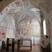 Santo Stefano al Colle, il coro,sulla lunetta a Nord la Natività, sotto sei santi. Sulla lunetta di fondo la Crocefissione, sotto al Cristo in croce la Madonna, la Maddalena, le Pie Donne e San Giovanni. In alto due angeli che si coprono il viso, altri due angeli raccolgono il sangue che stilla dalle ferite del Cristo. Ai piedi della croce il teschio di Adamo.