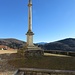 Breno, la colonna cimiteriale antistante la parrocchiale di San Lorenzo.