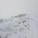 am Skidepot ist alles in grau, dazu ein frischer Wind und -10 Grad, deshalb gehen wir nicht hoch zum GK.....