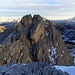 Blick zum ebenfalls mehr als 2500m hohen östlichen Nachbargipfel